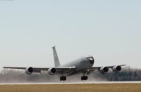 KC-135 Stratotanker takes off