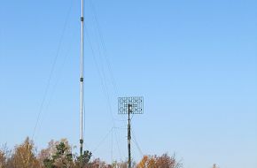 R-419MP long-range comm station