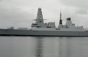 HMS Duncan - D37