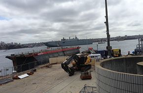 NUship Canberra Arriving in Sydney