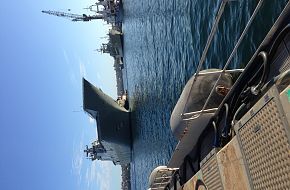 NUship Canberra Arriving in Sydney