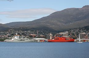 HMAS Arunta in Hobart October 10 2014