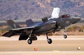 USMC F-35B Lighting II Stealth Fighter