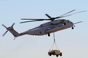 USMC CH-53E Super Stallion