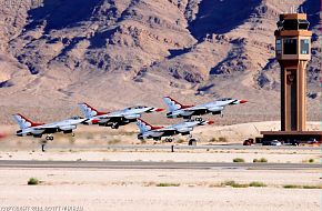 USAF Thunderbirds F-16 Viper