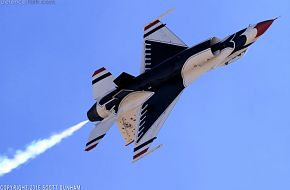 USAF Thunderbirds Flight Demonstration Team F-16 Viper