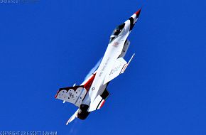 USAF Thunderbirds Flight Demonstration Team, F-16 Viper Fighter Aircraft