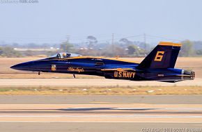 US Navy Blue Angels Flight Demonstration Team F/A-18 Hornet Fighter