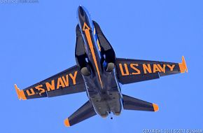 US Navy Blue Angels Flight Demonstration Team F/A-18 Hornet Fighter