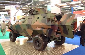 COBRA Eurosatory 2002 Paris France