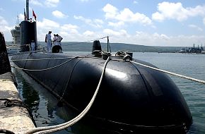 Perveze Class Submarine