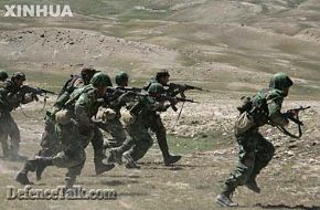 China-Pakistan joint military exercise "Friendship 2004"