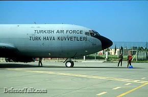 KC-135 R