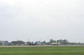 Su-47, Su-27UB and Su-30MK