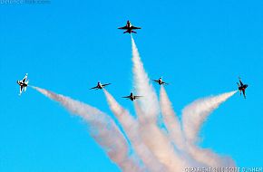 USAF Thunderbirds Flight Demonstration Team, F-16 Viper Fighter Aircraft