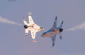 USAF Thunderbirds Flight Demonstration Team, F-16 Viper Fighter Aircraft