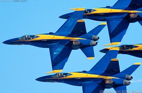 US Navy Blue Angels Flight Demonstration Team F/A-18 Hornet Fighter