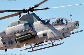 USMC AH-1Z Viper Helicopter Gunship