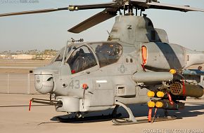 USMC AH-1Z Viper Helicopter Gunship