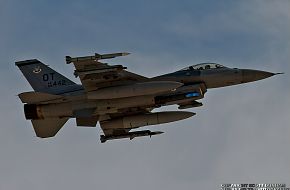 USAF F-16 Viper Fighter Aircraft