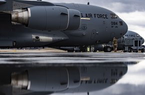 C-17 Globemaster III pre-flight inspection