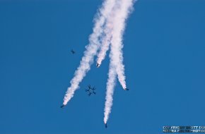 US Navy Leap Frogs and US Army Golden Knights Parachute Demonstration Teams