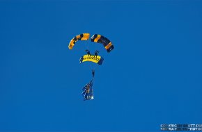US Navy Leap Frogs and US Army Golden Knights Parachute Demonstration Teams