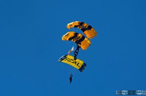 US Navy Leap Frogs and US Army Golden Knights Parachute Demonstration Teams