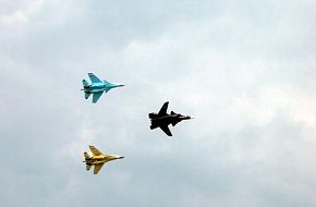 Su-47 Berkut, Su-30MK,Su-35