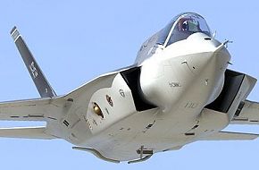 F35A de frente