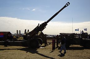 A Royal Australian Artillery M198 155mm Howitzer at the Avalon Airshow