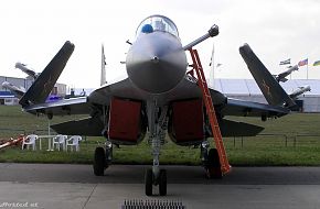 MAKS 2005 Air Show - MIG 29 @ The Moscow Air Show - Zhukovsky