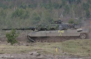 Leopord 2 MBT - European Challenge 2005