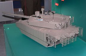 TURKISH LECLERC / IDEF 2005 - Land Weapon Systems