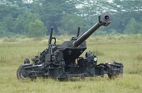 Light Weight Howitzer Pegasus, Singapore