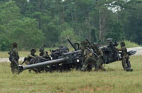 Light Weight Howitzer Pegasus, Singapore