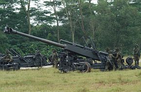 Light Weight Howitzer Pegasus, Singapore