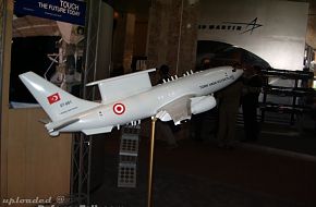 B-737-700/MESA THEIK