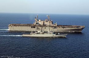 Pakistan Navy Badar (D 184) and USS Tarawa (LHA 1)