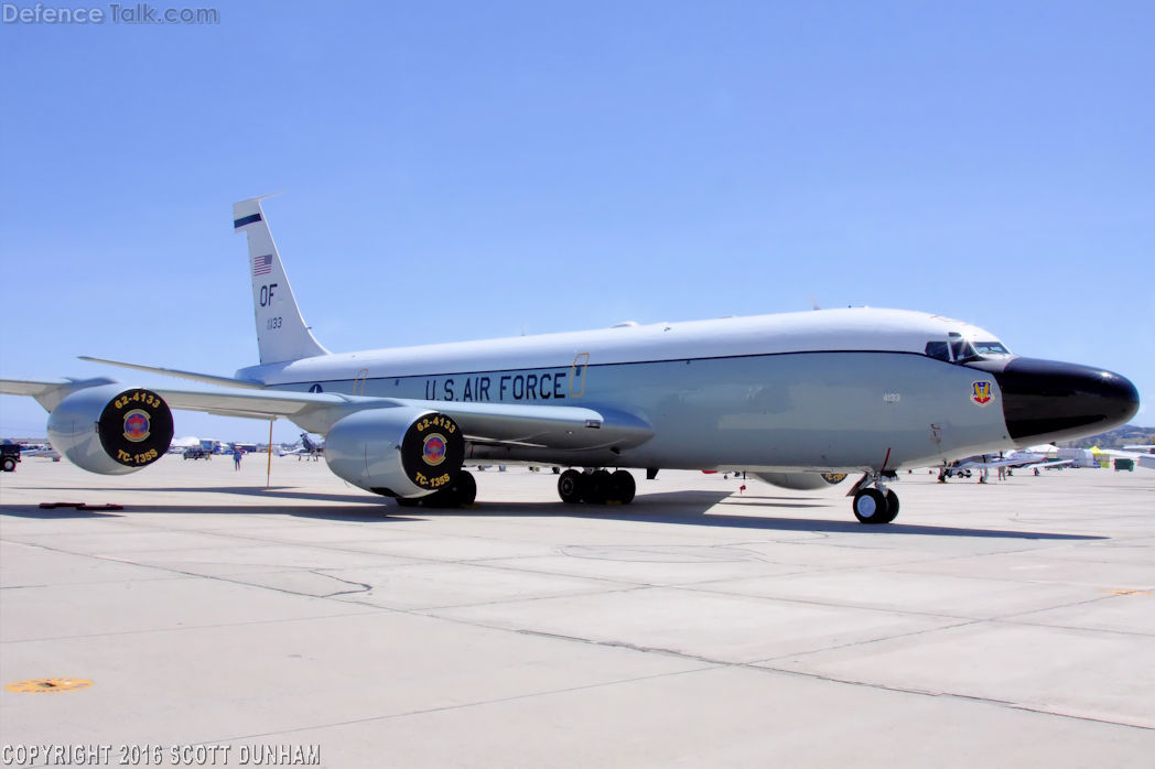 USAF RC135 Rivet Joint Reconnaissance Aircraft DefenceTalk Forum