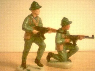 2 Soviet Paratroopers