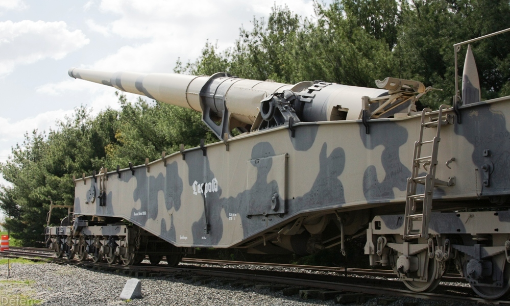 283mm Wehrmacht K-5 Leopold Railway Gun