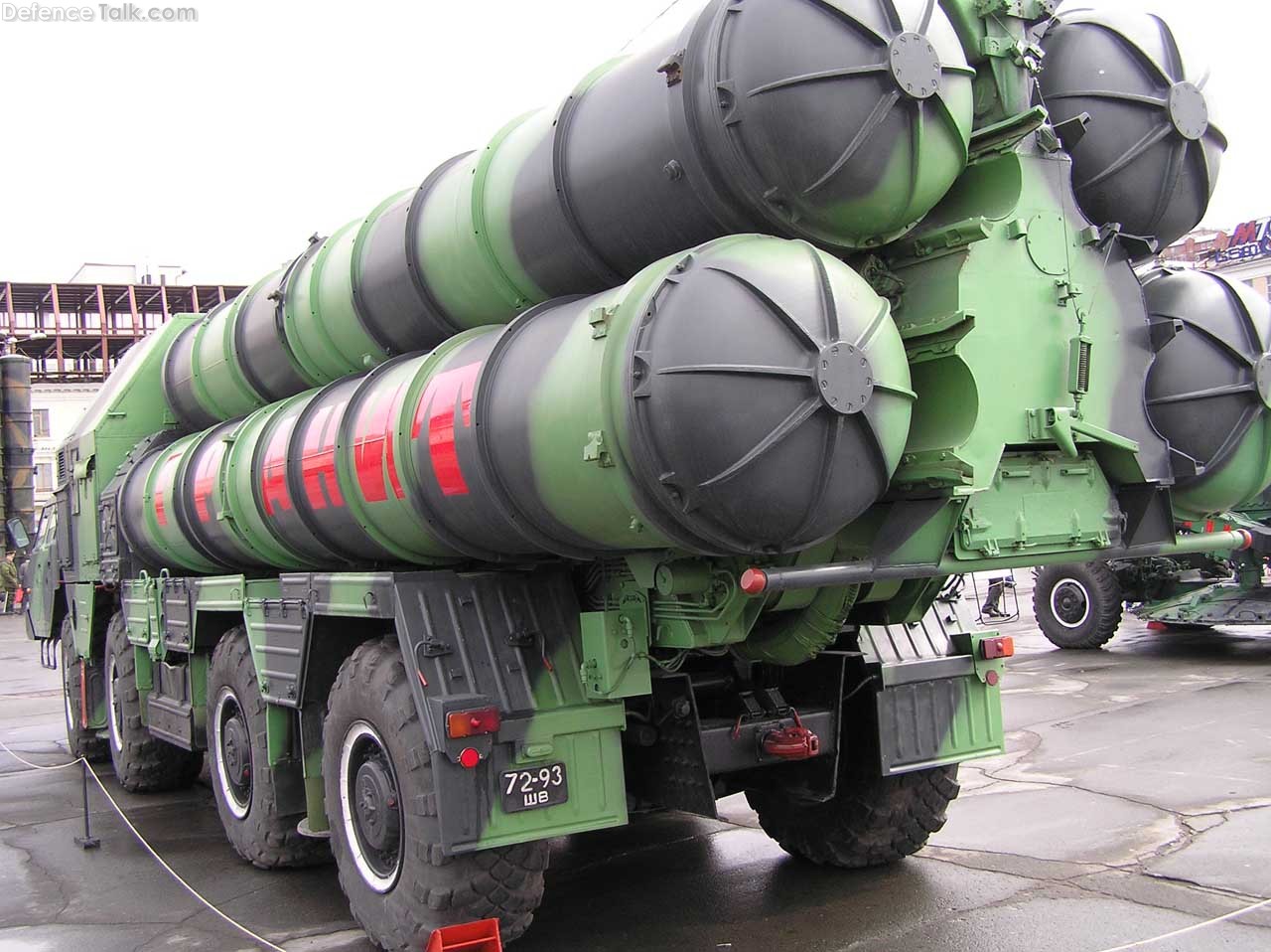 5P85 S-300PS launcher