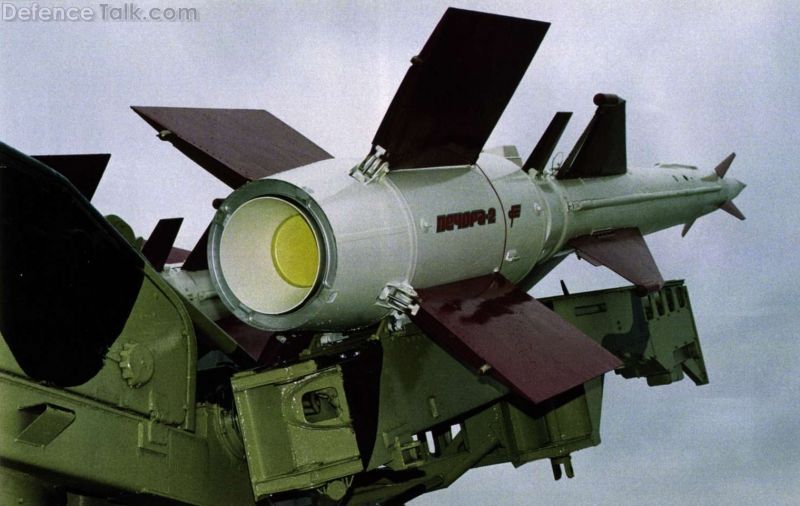 5V27DE missile