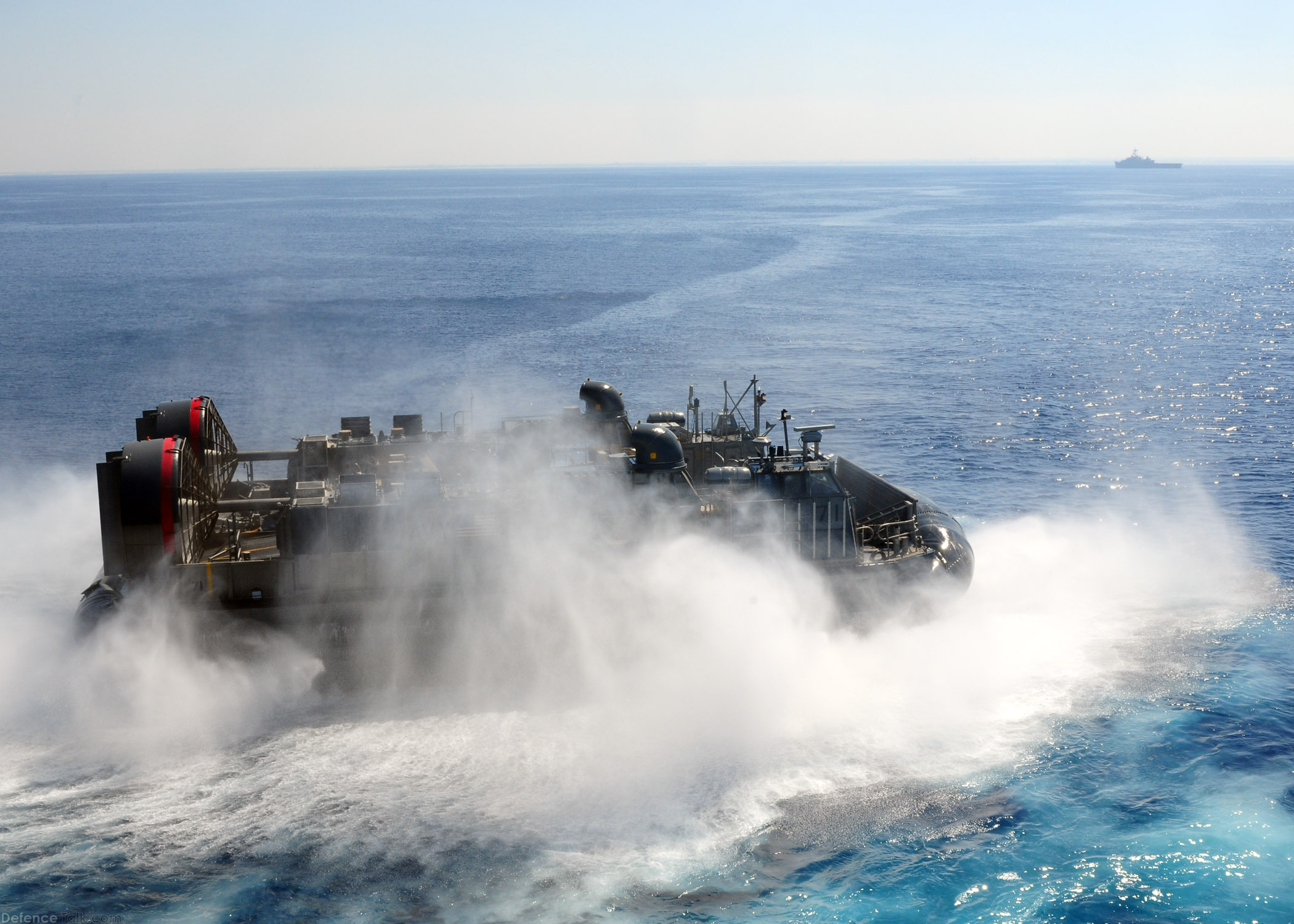 A landing craft, air cushion (LCAC) from Assault Craft Unit (ACU) 4