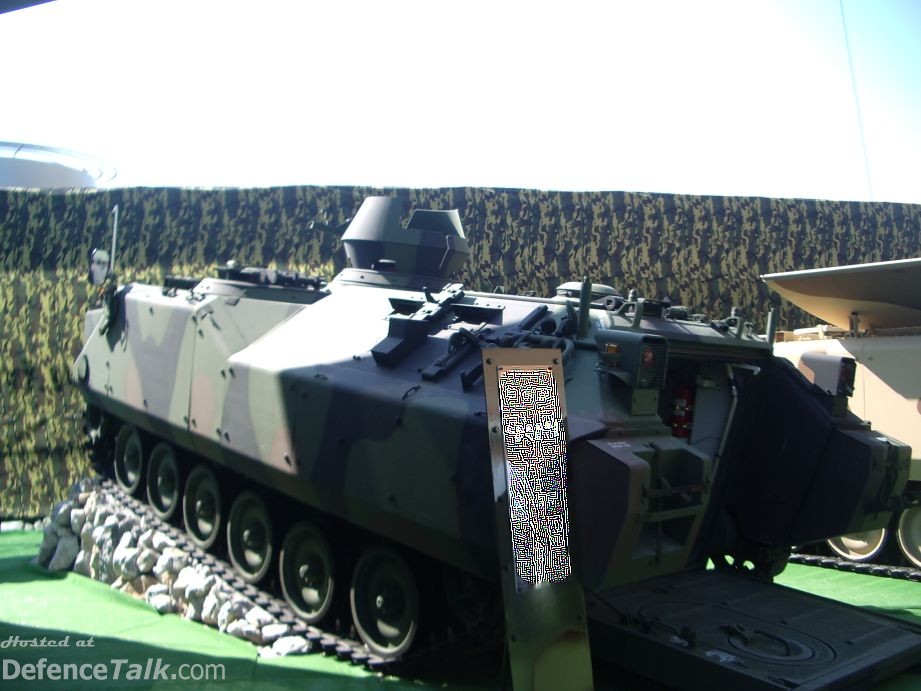 ACV-300 AAPC Armored Personnel Carrier / IDEF 05