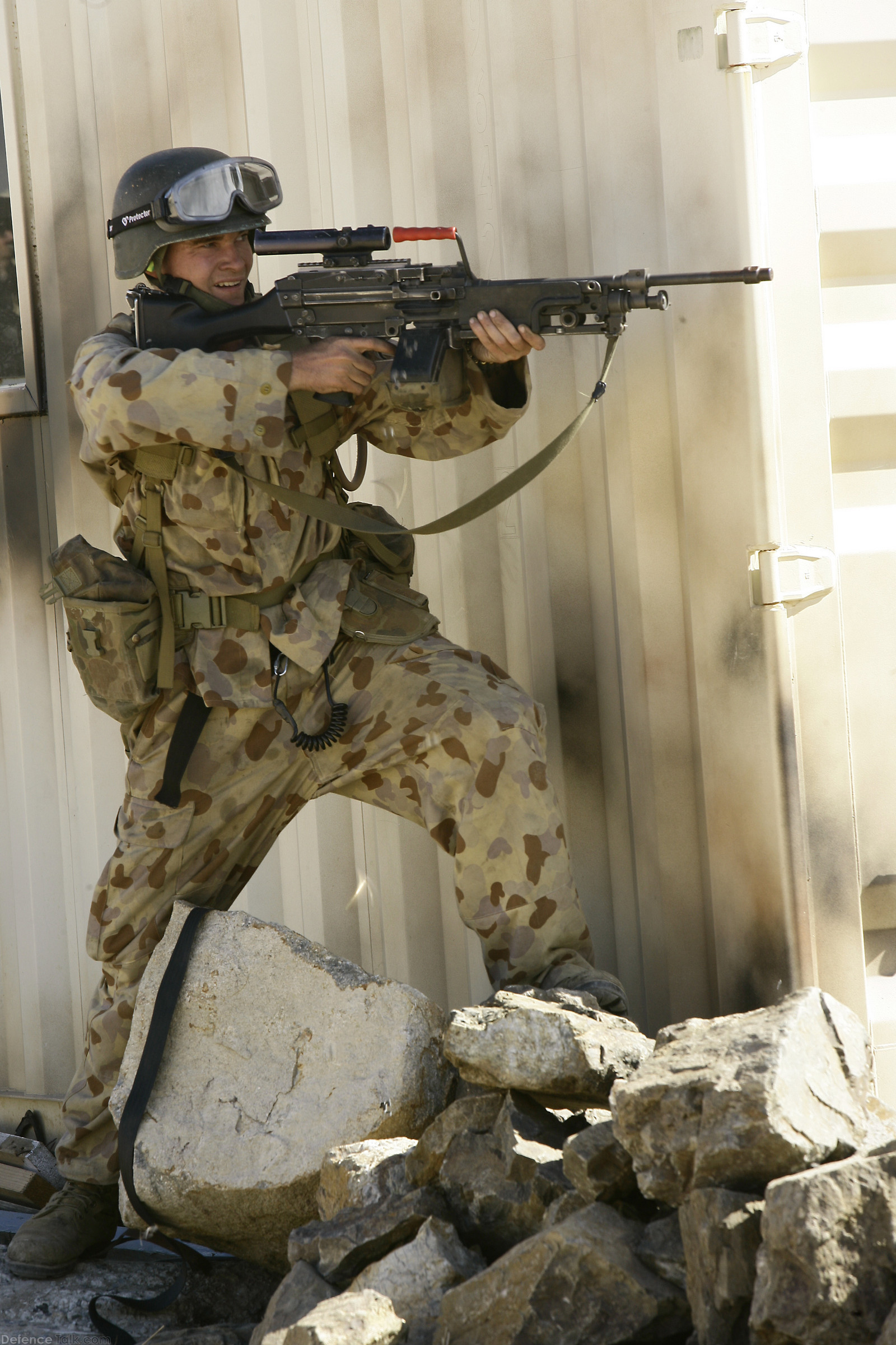 ADF Soldier fires F89 Minimi