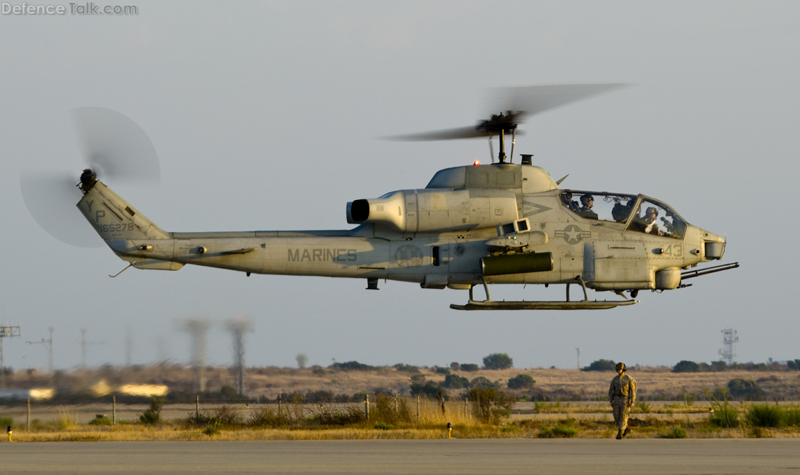 AH-1W Helicopter at Miramar 2010 Air Show