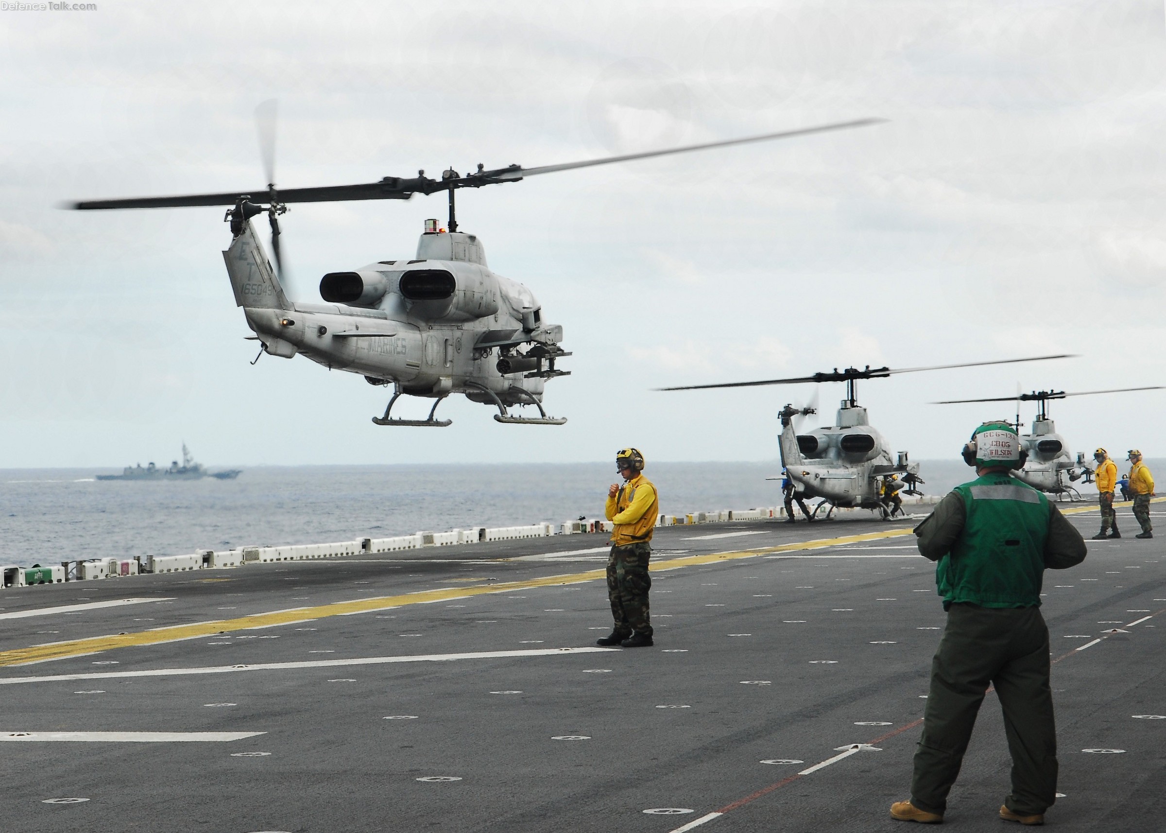 AH-1W Super Cobra helicopters