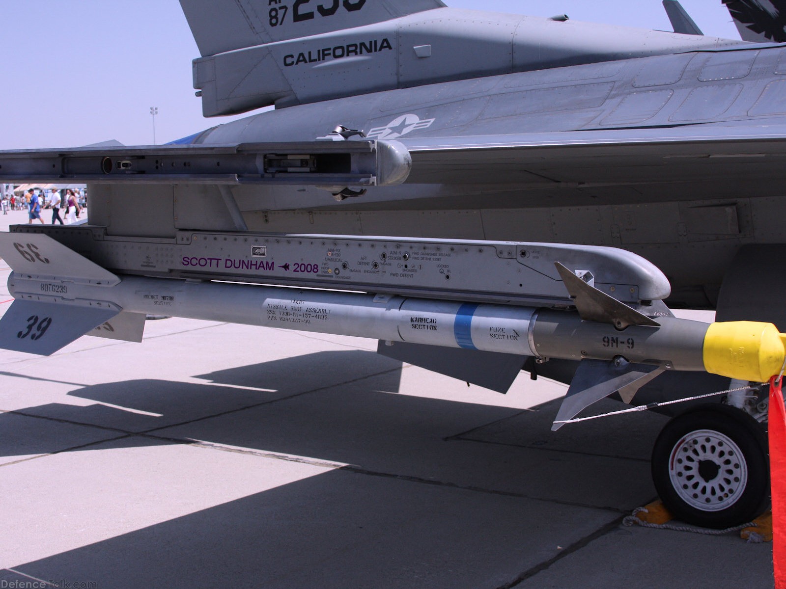 AIM-9M Sidewinder